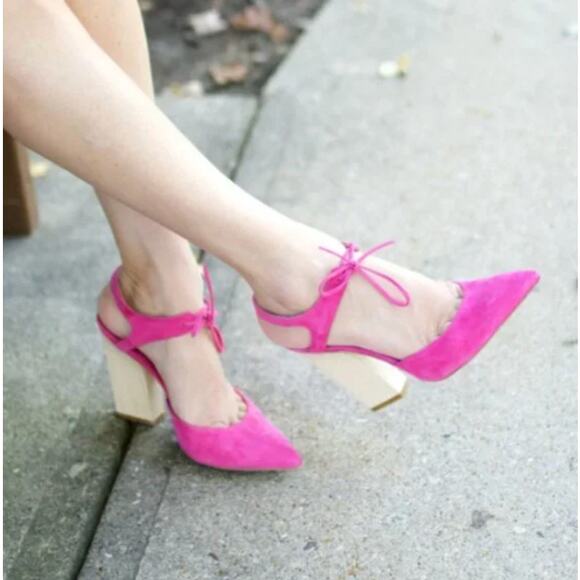 Dee Keller Mallory Heels in Fuschia - Picture 2 of 15